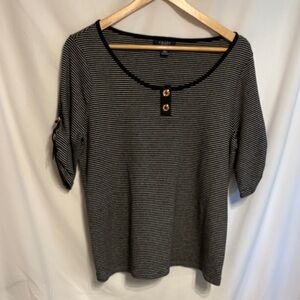 Chaps Black and White Striped Scoop Neck Top Gold Buttons Quiet Luxury SZ 1X